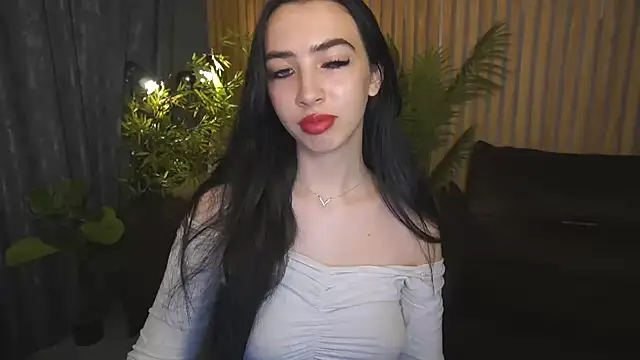 WildKittenX  online show from 10, 10, 2025