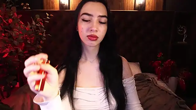 WildKittenX  online show from 6, 11, 2025