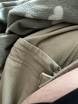 littletoy64 online show from 28, 2, 2025