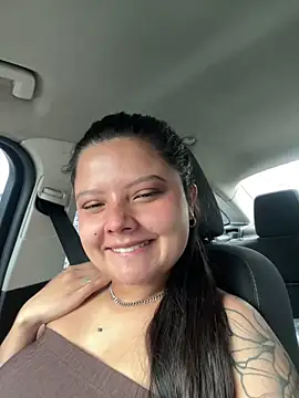 Snapshot of maya-winslow8 chatting on 17, 10, 2025 maya-winslow8 online show from 17, 10, 2025