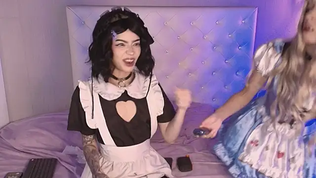  mollycrystal online show from 8, 1, 2026