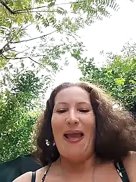 Snapshot of Sexy-Woman-Mature chatting on 4, 3, 2025 Sexy-Woman-Mature online show from 4, 3, 2025