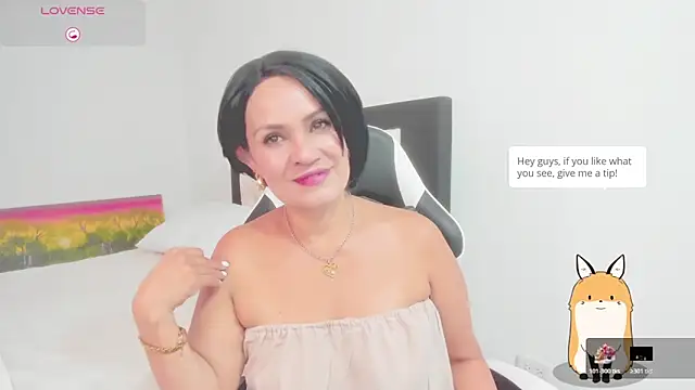 Snapshot of CarolinneFiotti chatting on 11, 2, 2026 CarolinneFiotti online show from 11, 2, 2026