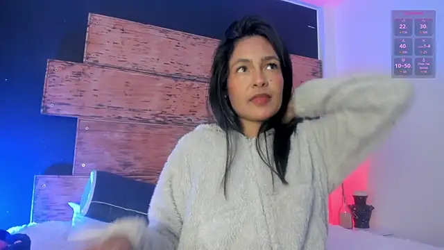 Snapshot of Fernanda_liie_ chatting on 26, 5, 2026 Fernanda liie online show from 26, 5, 2026