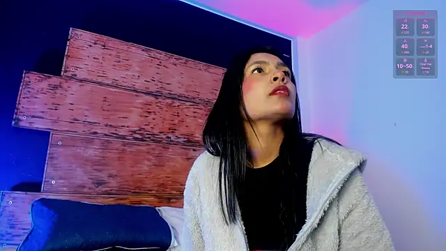 Snapshot of Fernanda_liie_ chatting on 28, 5, 2026 Fernanda liie online show from 28, 5, 2026
