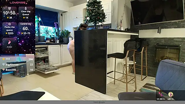 Snapshot of Layla- chatting on 11, 1, 2025 Layla- online show from 11, 1, 2025