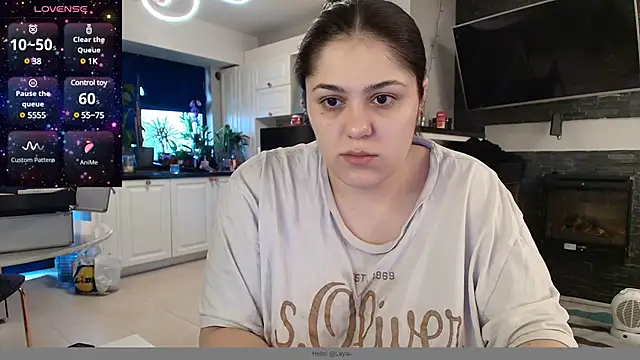 Snapshot of Layla- chatting on 21, 1, 2025 Layla- online show from 21, 1, 2025