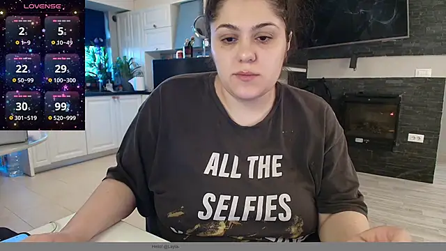 Snapshot of Layla- chatting on 29, 1, 2025 Layla- online show from 29, 1, 2025