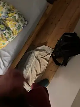 Snapshot of xy_monkeyBigCock chatting on 18, 3, 2025 xy monkeyBigCock online show from 18, 3, 2025