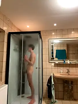 Snapshot of xy_monkeyBigCock chatting on 4, 10, 2025 xy monkeyBigCock online show from 4, 10, 2025