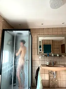 Snapshot of xy_monkeyBigCock chatting on 19, 10, 2025 xy monkeyBigCock online show from 19, 10, 2025