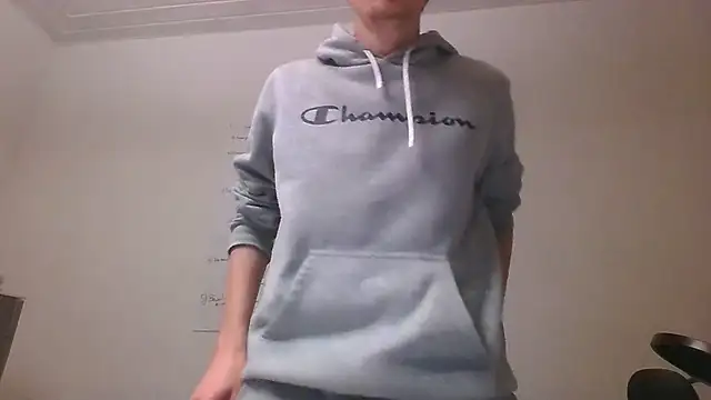 Snapshot of xy_monkeyBigCock chatting on 1, 12, 2025 xy monkeyBigCock online show from 1, 12, 2025