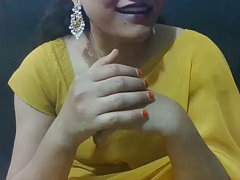 Snapshot of sugandha_bhabhi chatting on 18, 7, 2026 sugandha bhabhi online show from 18, 7, 2026