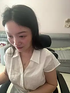 Snapshot of pangtouyubb chatting on 3, 7, 2026 pangtouyubb online show from 3, 7, 2026