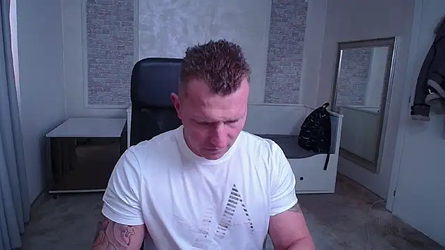 RomeoMalcolm online show from 21, 3, 2025