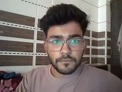 Snapshot of DoctorAlonee46 chatting on 13, 10, 2025 DoctorAlonee46 online show from 13, 10, 2025