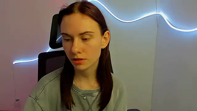 Fiona Night online show from 20, 3, 2025