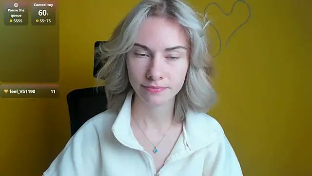 Fiona Night online show from 26, 10, 2025