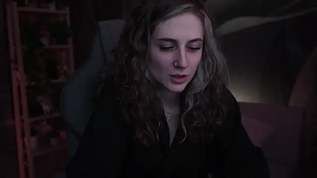 OliviaMcClean online show from 29, 10, 2025