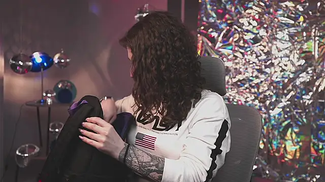 Snapshot of OliviaMcClean chatting on 29, 3, 2026 OliviaMcClean online show from 29, 3, 2026