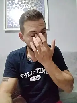 Snapshot of iurinicola chatting on 31, 10, 2025 iurinicola online show from 31, 10, 2025