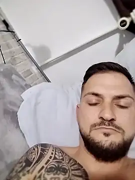 Snapshot of iurinicola chatting on 22, 11, 2025 iurinicola online show from 22, 11, 2025