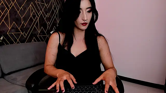 Snapshot of Tahara_Romanov chatting on 24, 2, 2026 Tahara Romanov online show from 24, 2, 2026