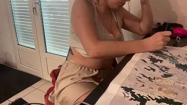 NinaButterflyx online show from 21, 12, 2025