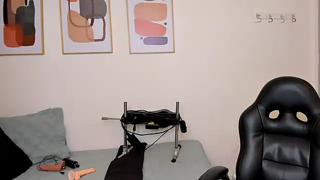 Melissa 23  online show from 28, 9, 2025