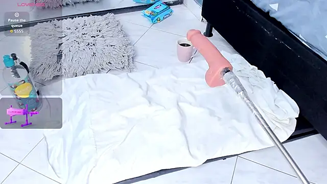 Melissa 23  online show from 4, 4, 2026