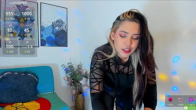 naughty fox girl online show from 7, 2, 2026