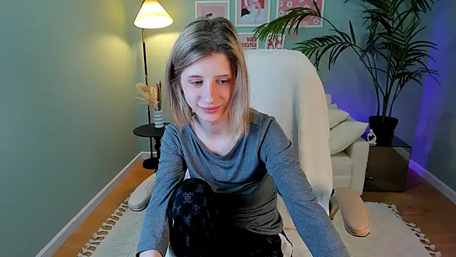 Snapshot of amorearte_m chatting on 1, 3, 2025 amorearte m online show from 1, 3, 2025