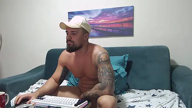 Tiberius hunk online show from 24, 9, 2025