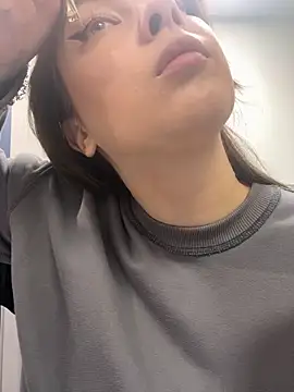 HannaJohnson online show from 3, 11, 2025