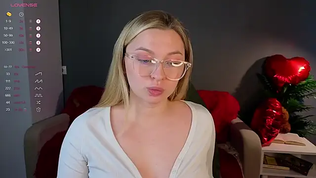 christie luv online show from 18, 2, 2026