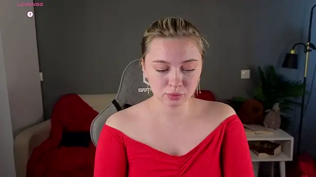 christie luv online show from 3, 3, 2026