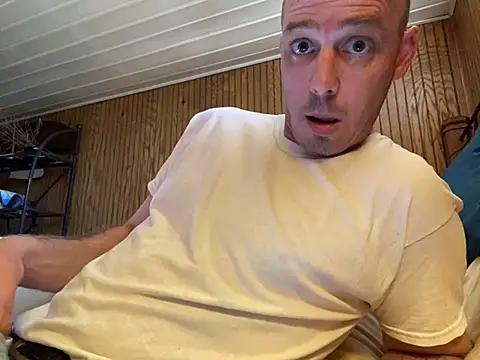 Snapshot of Mac_ThunderCock chatting on 11, 3, 2025 Mac ThunderCock online show from 11, 3, 2025