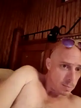 Mac ThunderCock online show from 12, 7, 2026