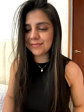 AliceGarc online show from 6, 10, 2025