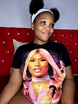 Snapshot of Beyoncex05 chatting on 9, 11, 2025 Beyoncex05 online show from 9, 11, 2025