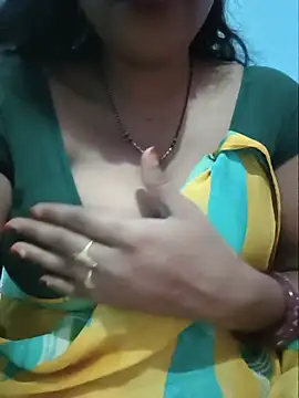Snapshot of Sexyradha_ chatting on 19, 7, 2026 Sexyradha online show from 19, 7, 2026