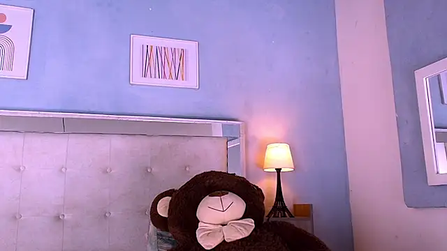 Emily Castillo 1 online show from 21, 12, 2025