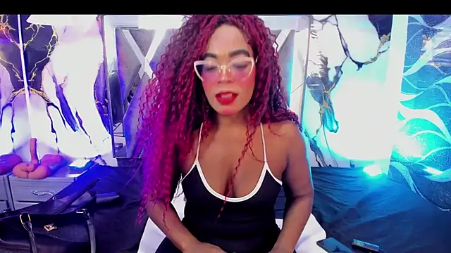 CandyMartinez  online show from 26, 5, 2026