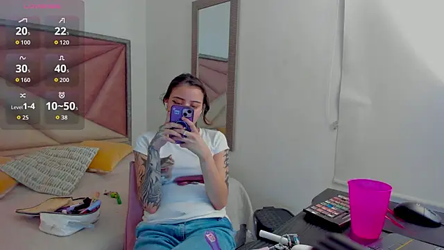 Snapshot of SaskiaGrendel chatting on 29, 4, 2026 SaskiaGrendel online show from 29, 4, 2026