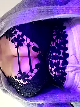 BellyDancer1 online show from 18, 11, 2025