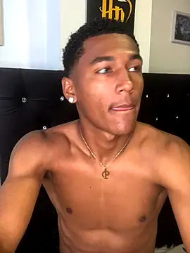 Snapshot of LexiAndDeker chatting on 8, 11, 2025 LexiAndDeker online show from 8, 11, 2025