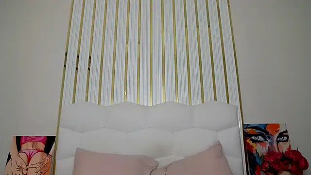 Snapshot of Eliss_Shyyo chatting on 4, 10, 2025 Eliss Shyyo online show from 4, 10, 2025