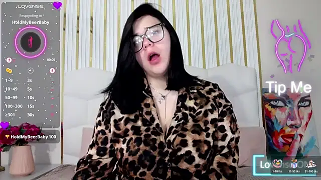 Snapshot of Eliss_Shyyo chatting on 19, 10, 2025 Eliss Shyyo online show from 19, 10, 2025