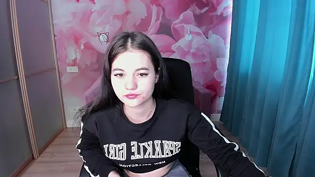 ElinaMils online show from 18, 3, 2025