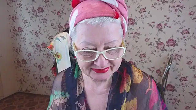 Maya Mayflower online show from 16, 10, 2025